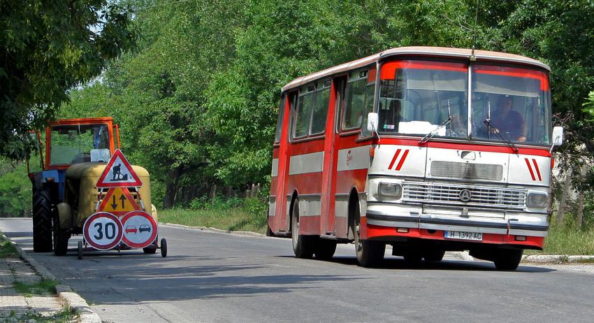 Допълнителни автобуси за Черешова задушница