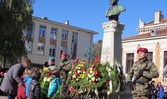 Общоградски ритуал за Деня на будителите