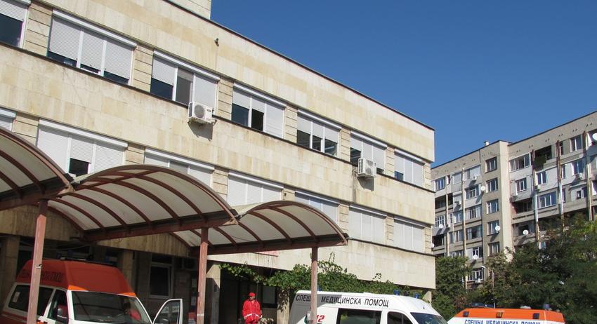 Дарение за болницата обедини шуменските депутати