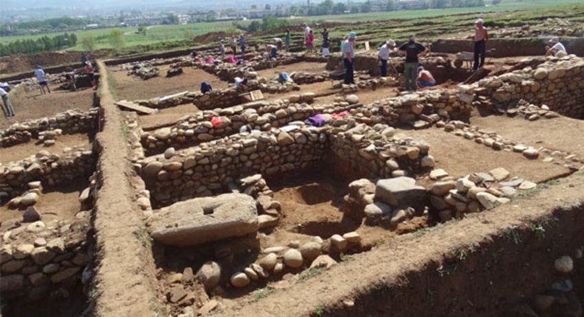 Още 1,5 млн.лв. за археология по трасето на "Хемус" в Шуменско