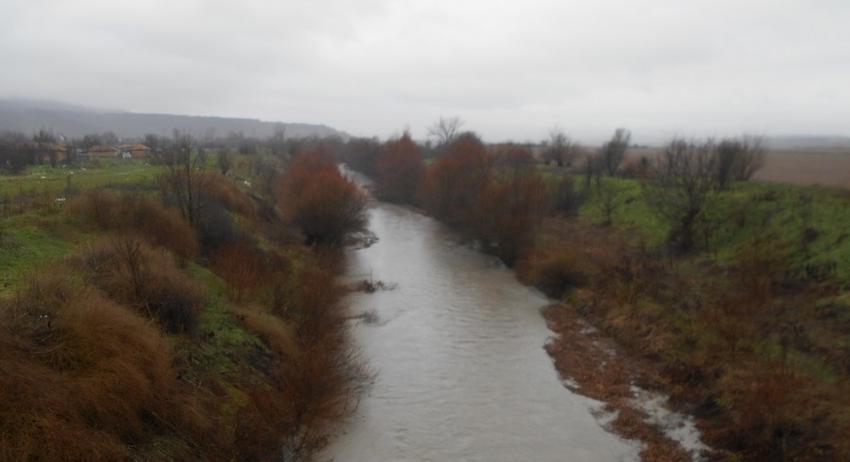 Няма опасност от преливане на реки и язовири на територията на община Шумен