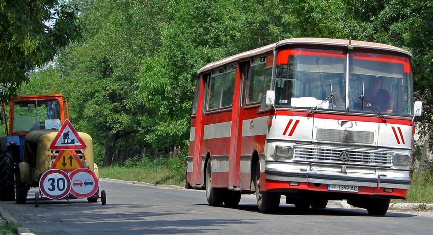 Допълнителни автобуси за Черешова задушница