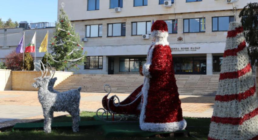 Коледните светлни в Нови пазар ще бъдат запалени на 6 декември