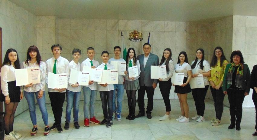 Шуменски ученици с призови места на Националната олимпиада по техническо чертане