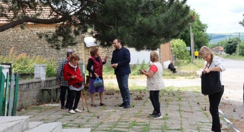Започнаха срещите на кмета Георги Георгиев с жителите на селата от Община Нови пазар