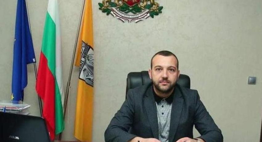 Кметът Георги Георгиев поздрави новопазарци за първия учебен ден