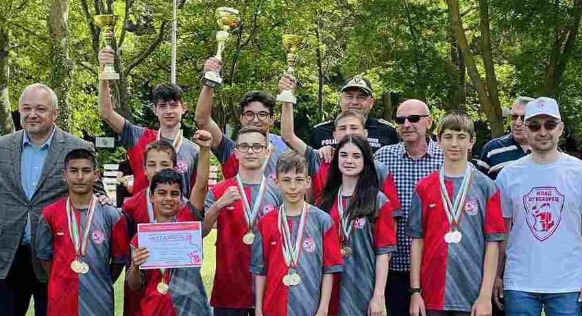 Шуменски отбор стана шампион на Републиканските състезания "Млад огнеборец" 
