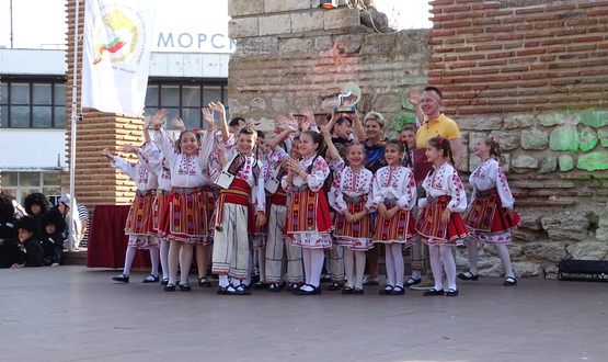 ДТА "Веселяче" завоюва първо място на IX Международен фолклорен конкурс „Несебърски накит“