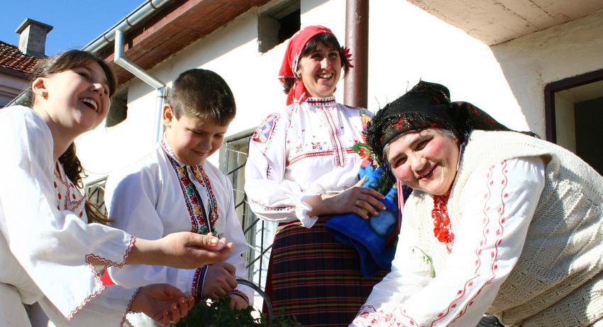 Община Шумен организира концерт по повод Деня на родилната помощ