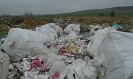 Община Шумен санкционира фирма замърсител на общински терен