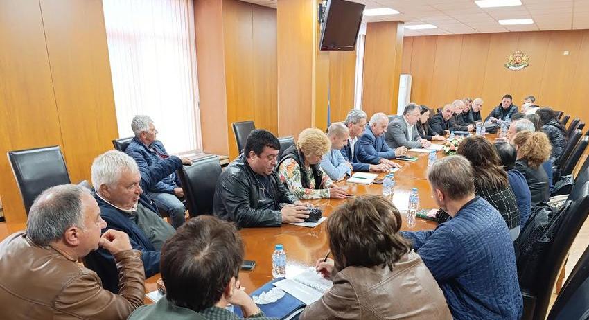 До 19 май ще е готов списъкът с улиците за асфалтиране в шуменските села