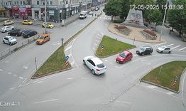 Община Шумен монтира първите камери от новото видеонаблюдение
