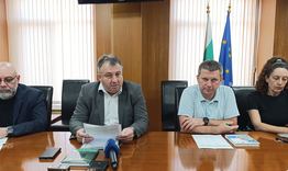 Кметът на Шумен: Сключени са договорите за саниране на 18 от 20 блока