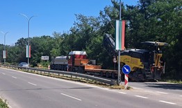 Удължава се временната организация на движение към Пети километър