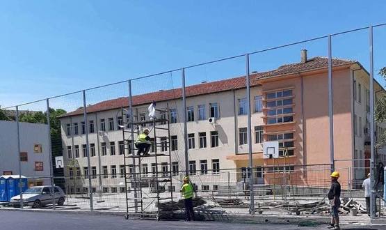 Учебната база в община Върбица се обновява