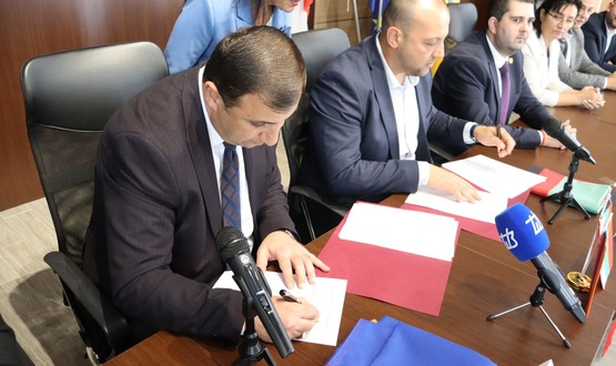 Общините Нови пазар и Ани, Република Армения сключиха договор за сътрудничество