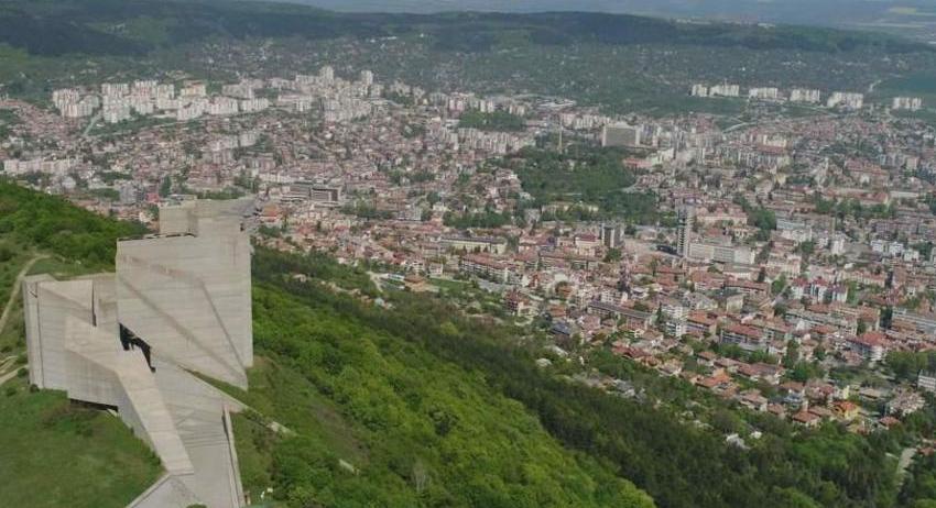 Културната панорама за ноември приключва с 14 събития и запалване на коледните светлини