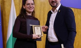 Елеонора Ганчева беше отличена от Община Нови пазар