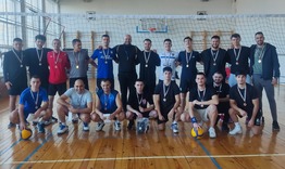 Проведе се вътрешноуниверситетското първенство по волейбол