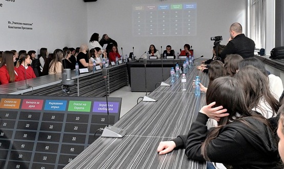 Шуменският университет победи в Хрониадата „Паметта е сила“, посветена на 3 март