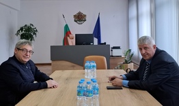 Областният управител проведе работна среща с директора на Регионална дирекция „Пожарна безопасност и защита на населението“  